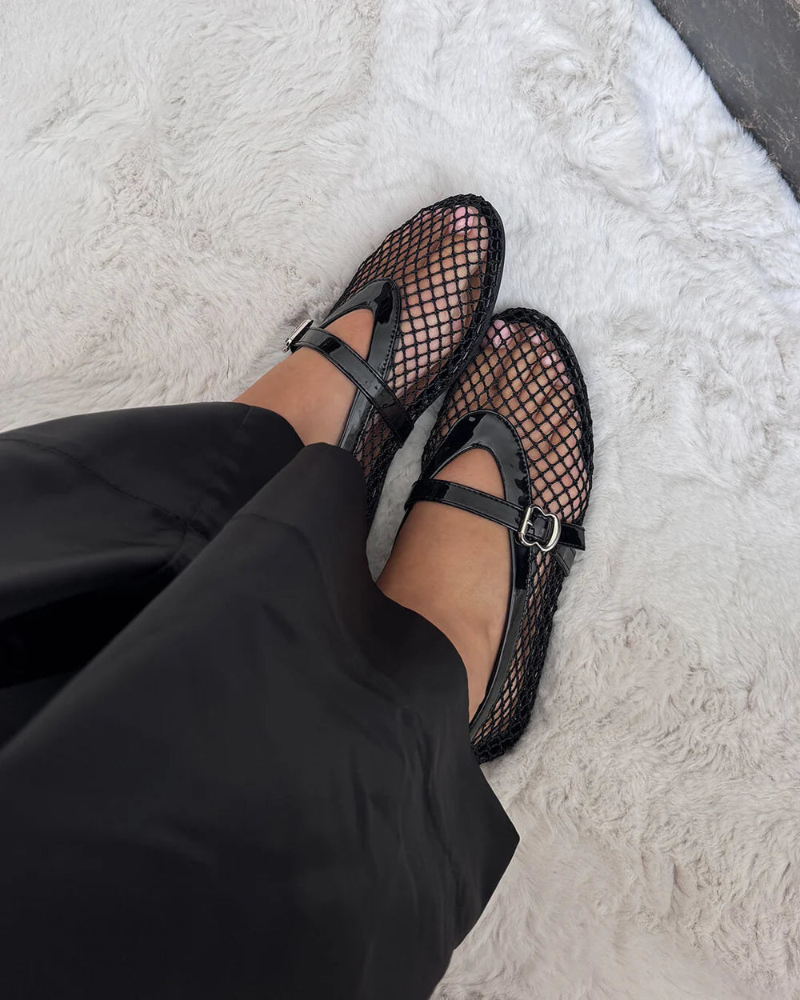 Maeve Ballerinas für Damen – Atmungsaktive Mesh-Schuhe mit Lederdetails und verstellbarem Riemen