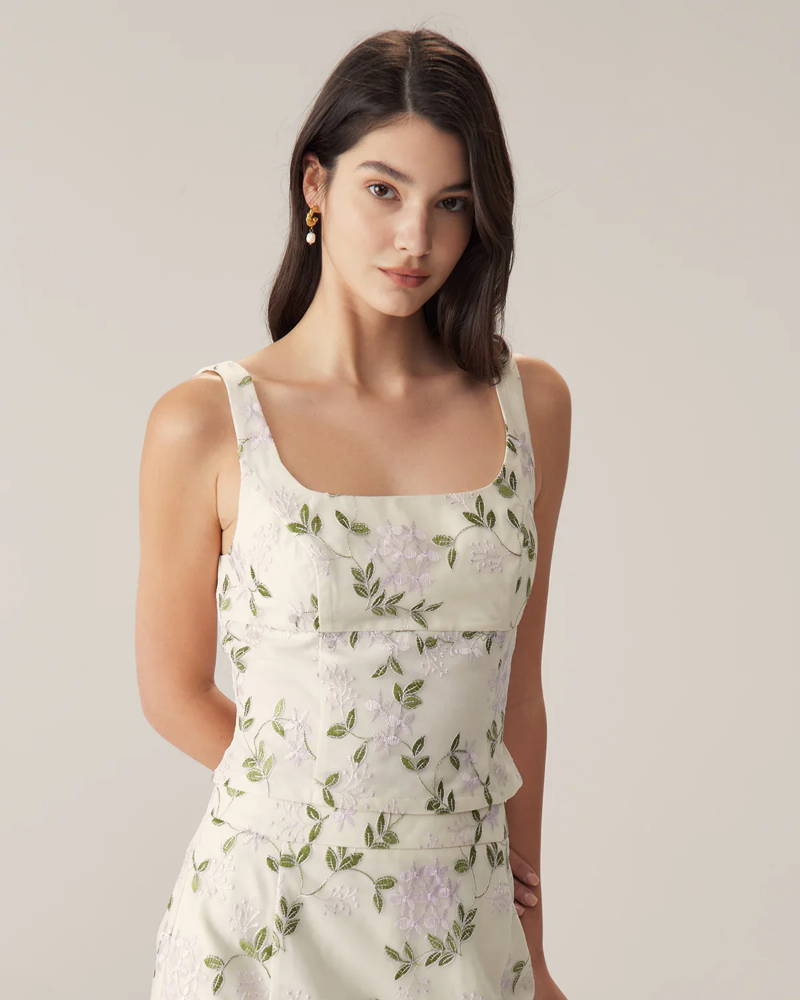 Lison Dame Tanktop – Beige Blomstret Top, Elegant Tætsiddende Pasform, Ærmeløs, Sommer