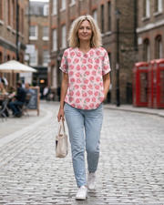 Bluza Chloe pentru femei vară – in floral cu nasturi, guler rotund, casual