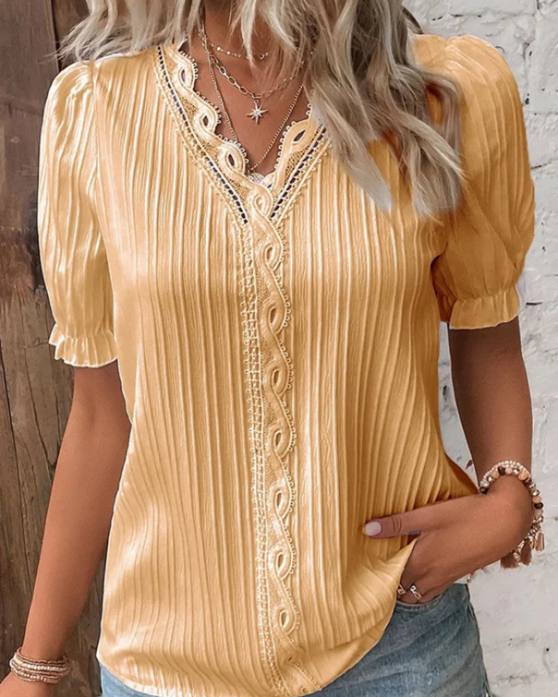 Blair Chemisier Femme – Blouse Élégante avec Détails en Dentelle et Coupe Fluide