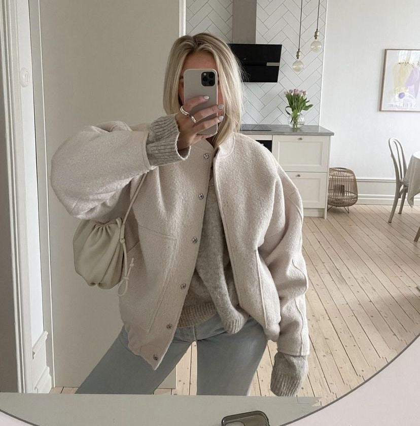 Norlyn Bomber Oversize Mujer – Chaqueta de Moda con Cuello Alto, Cierre Oculto y Corte Amplio