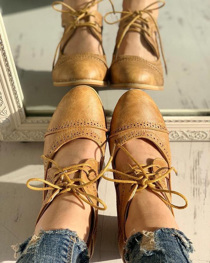 Rianna Women's Vintage Shoes - Bombas retro hechas a mano con plantilla cómoda y diseño atemporal