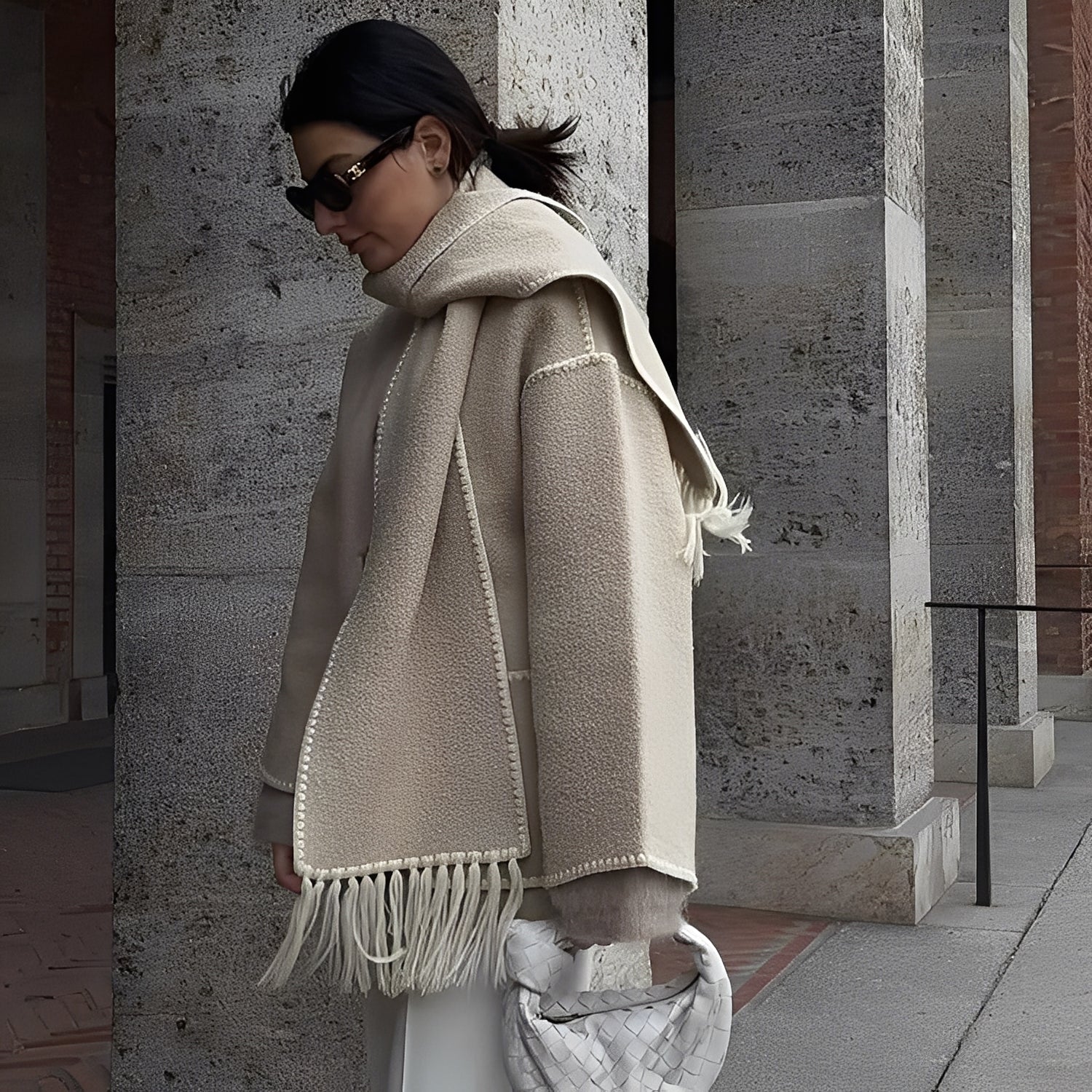 Genevieve Manteau Femme – Manteau en Laine Douce avec Écharpe & Coupe Ample Élégante