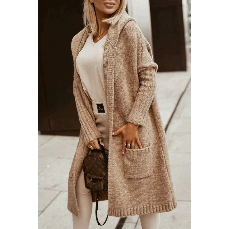 Jessica Dámský Dlouhý Kardigan – Elegantní a Pohodlný Oversize Svetr z Jemné Pleteniny