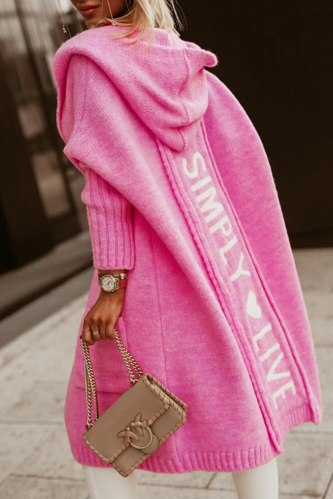 Jessica Dámský Dlouhý Kardigan – Elegantní a Pohodlný Oversize Svetr z Jemné Pleteniny