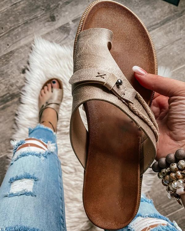 Sandali per diapositive da donna Lyca - muli in pelle vegana con suola minimalista di comfort e design