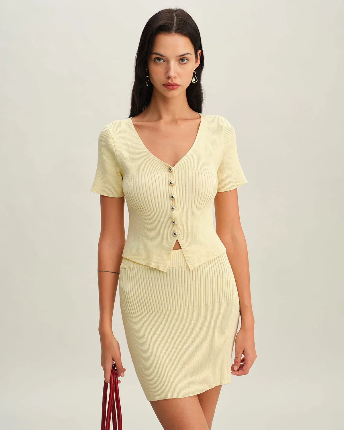 Elodie Jupe Mini Femme – Jupe Beige Maille Taille Élastique Coupe Ajustée Élégante