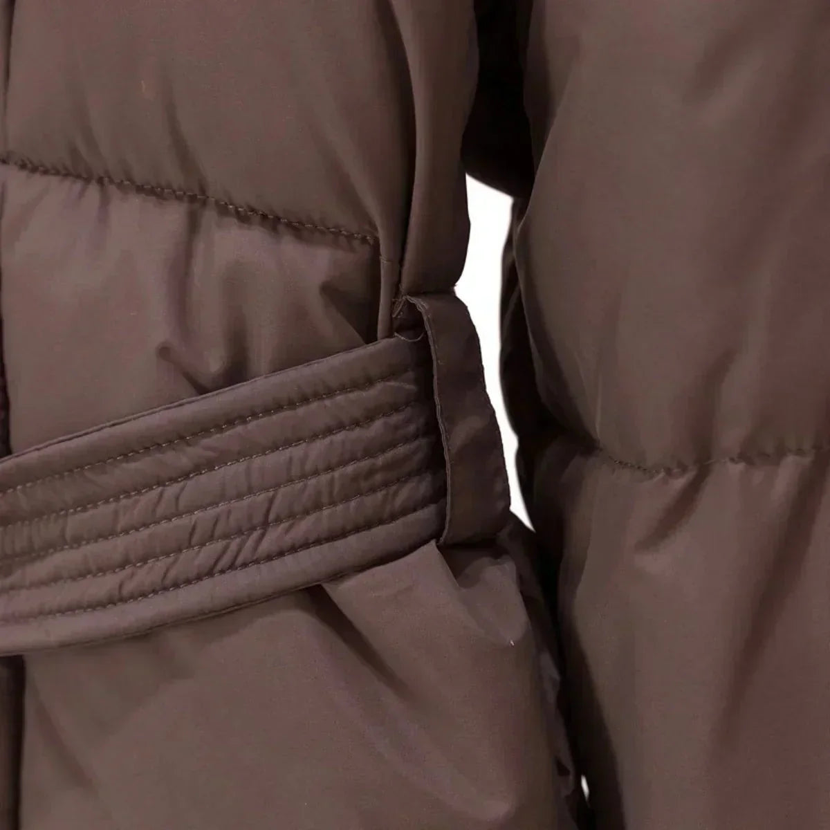 Marga Manteau Femme Hiver – Ceinturé Élégant, Col Raffiné & Chaleur Confort