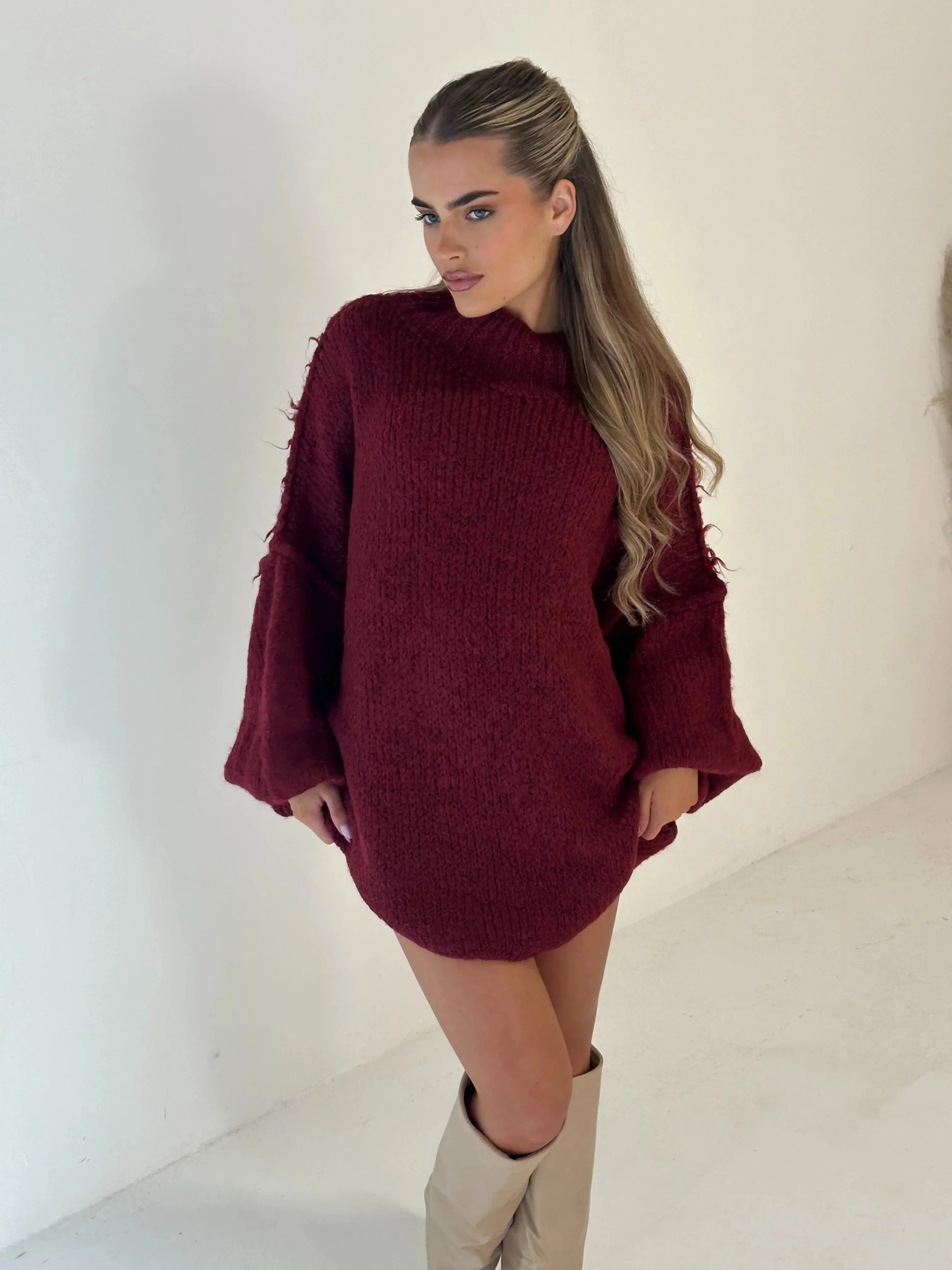 Kylan ženski pulover oversize s rolkom – mekana pletenina, širok kroj i moderan stil