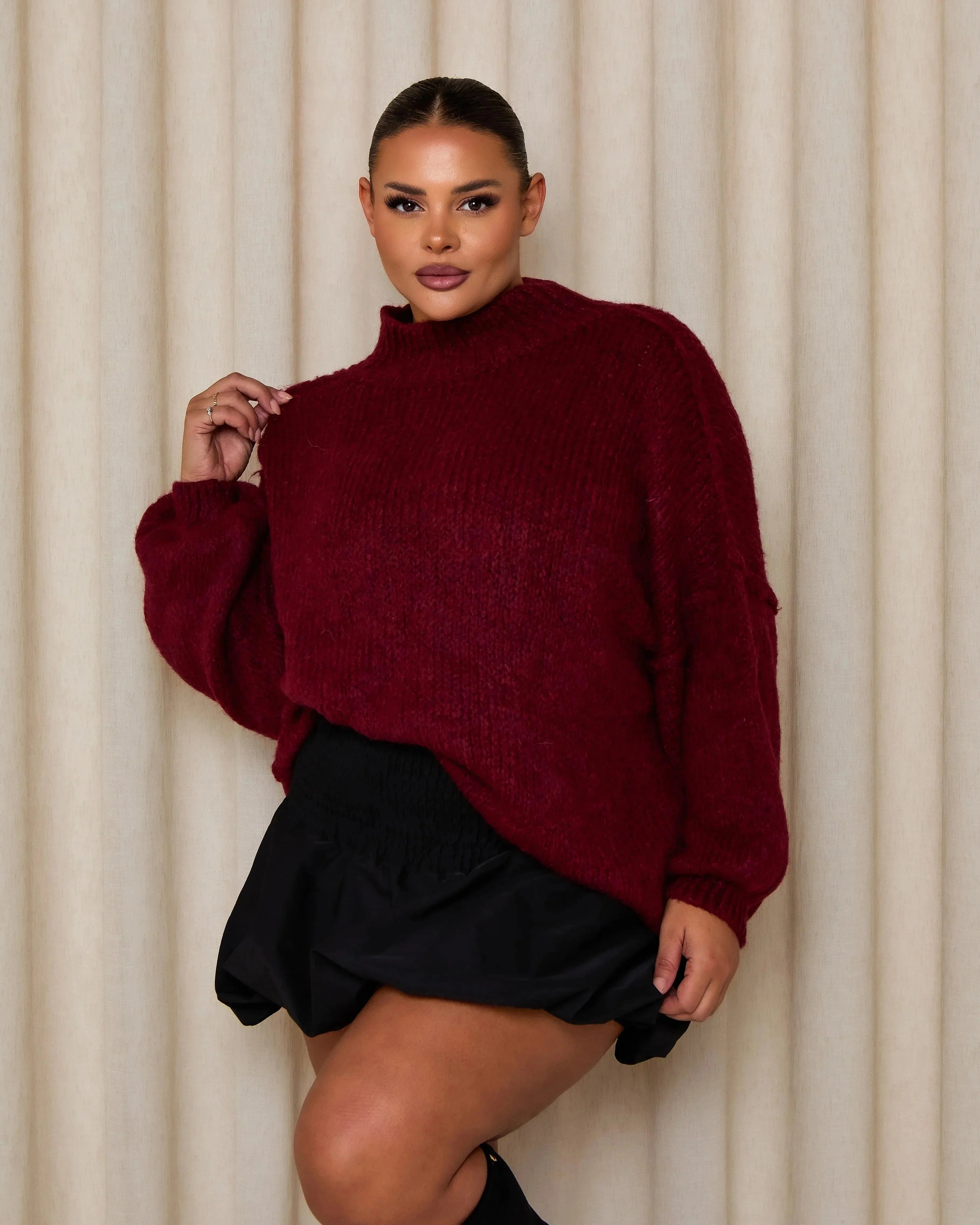 Kylan ženski pulover oversize s rolkom – mekana pletenina, širok kroj i moderan stil