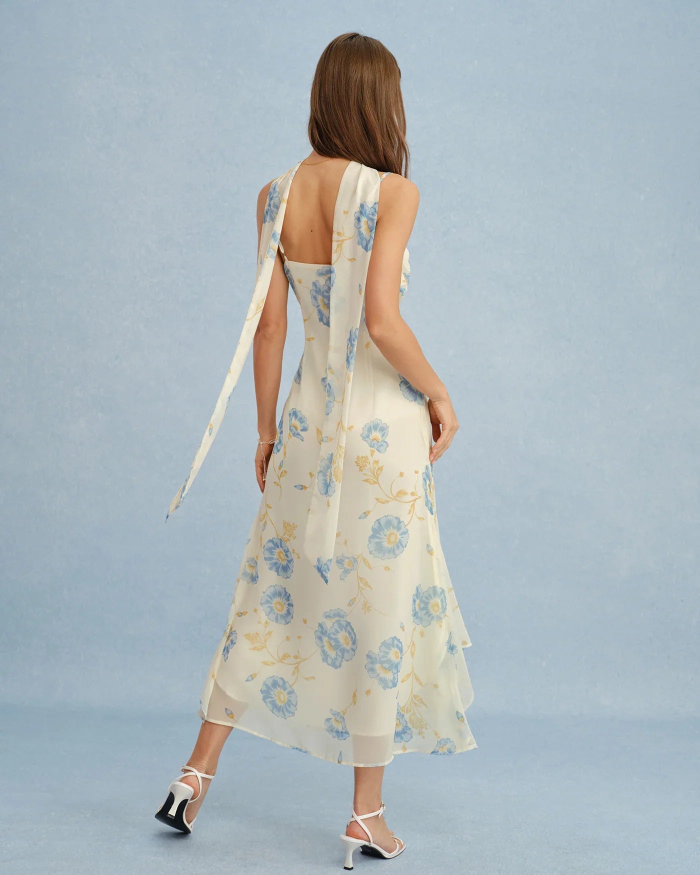 Eliora Maxikleid für Damen – Beiges Kleid mit Chiffon-Effekt und Schleife, elegante fließende Schnittform