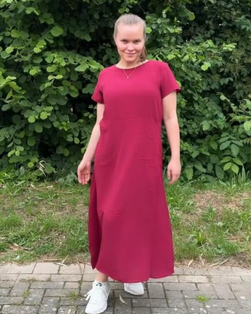 Aubrey női maxi ruha – hosszú, kerek nyakú, rövid ujjú zsebes ruha